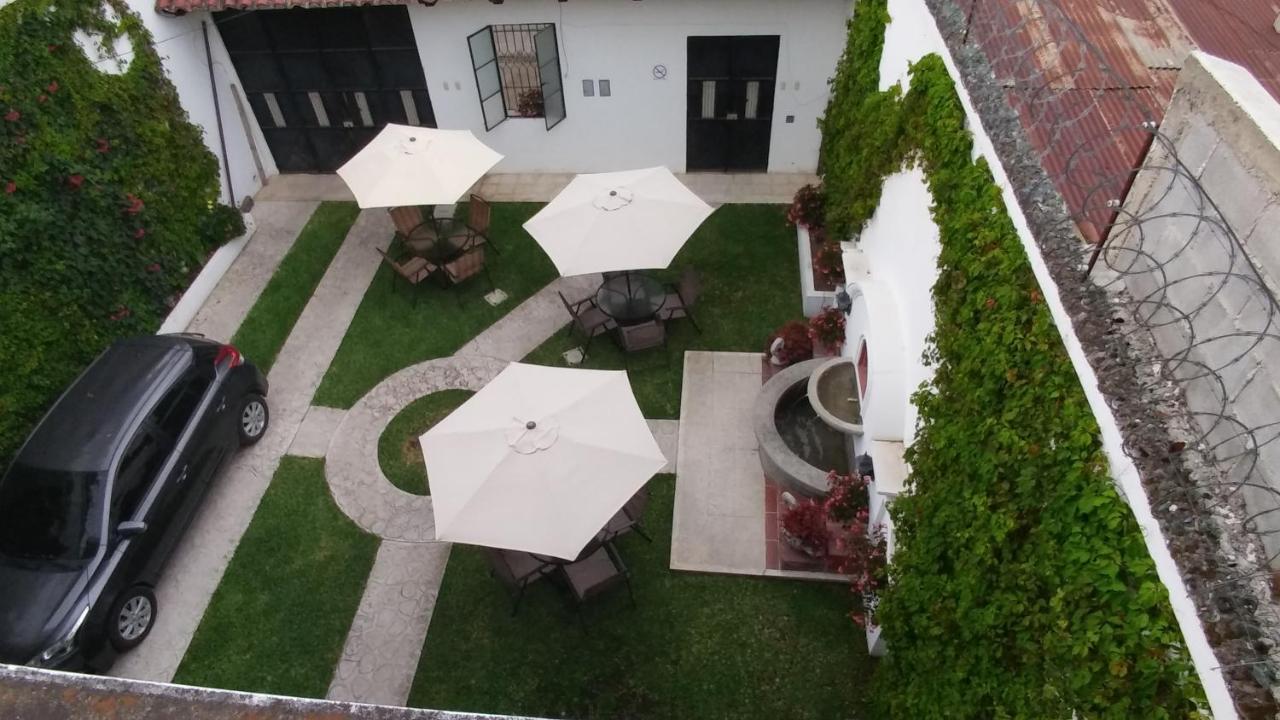 Ixkanul Antigua Hotel Exterior photo