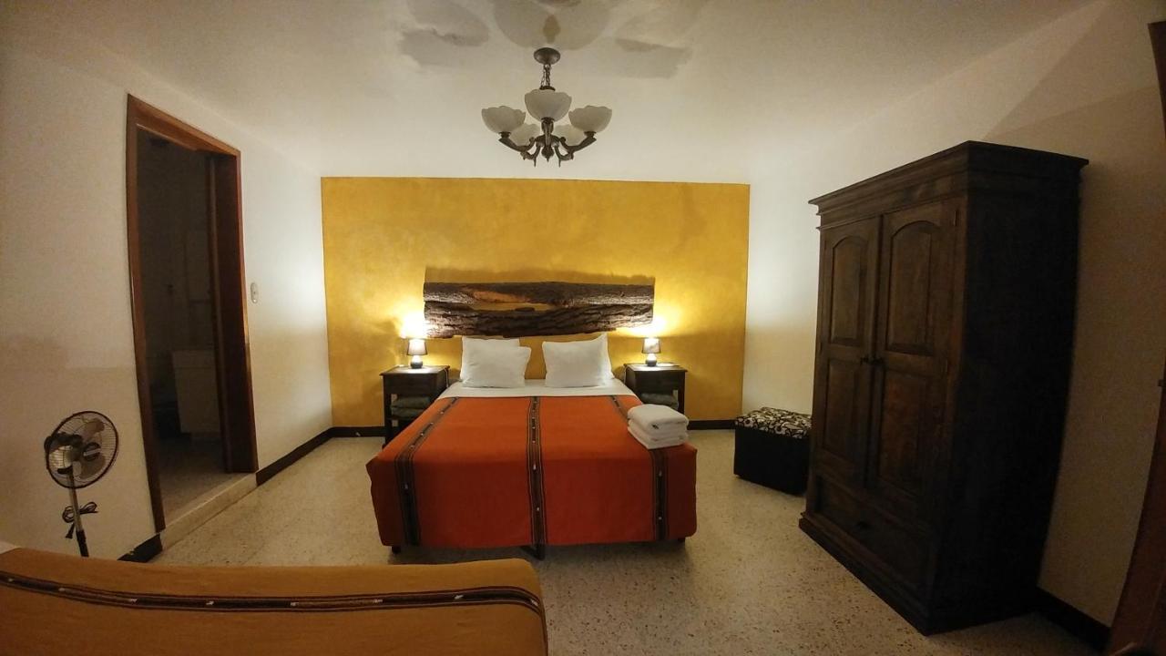 Ixkanul Antigua Hotel Exterior photo